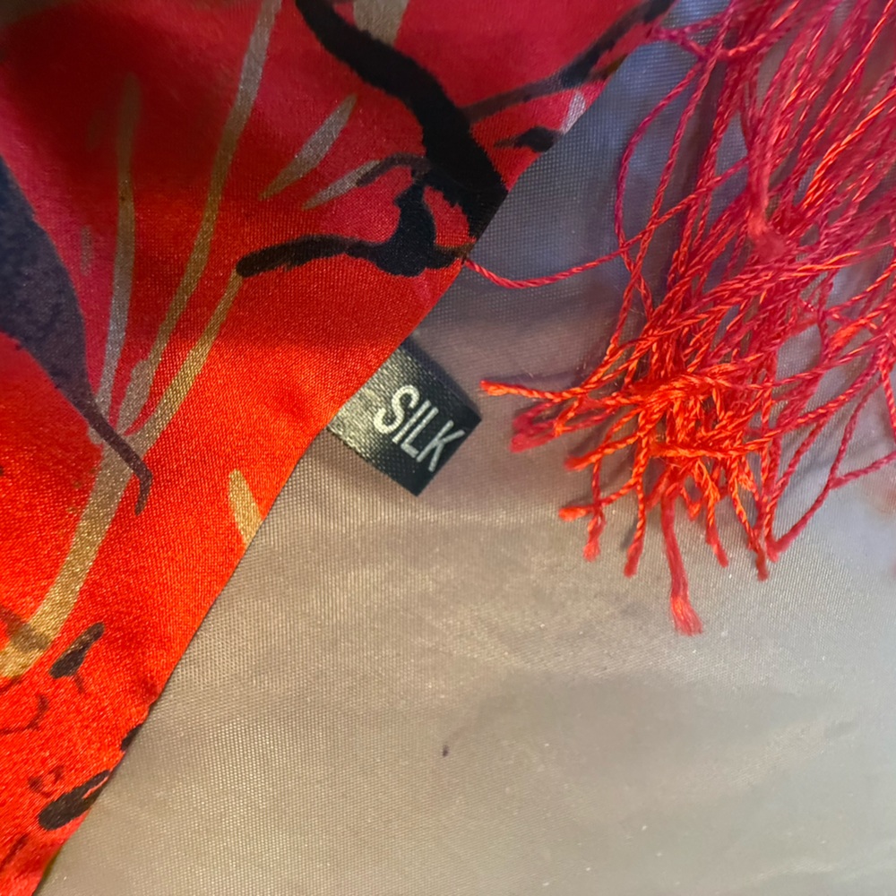 Vintage Silk Red Floral Rectangle Scarf with Fringe - Picture 6 of 8